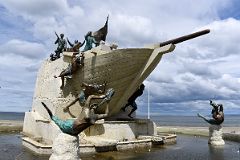 07A Toma de Posesion del Estrecho de Magallanes Taking possession of the Strait of Magellan Monument In Punta Arenas Chile.jpg